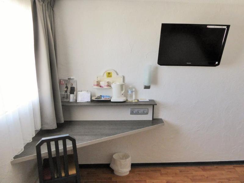 Hotel Eco Relais - Pau Nord Lons Zewnętrze zdjęcie