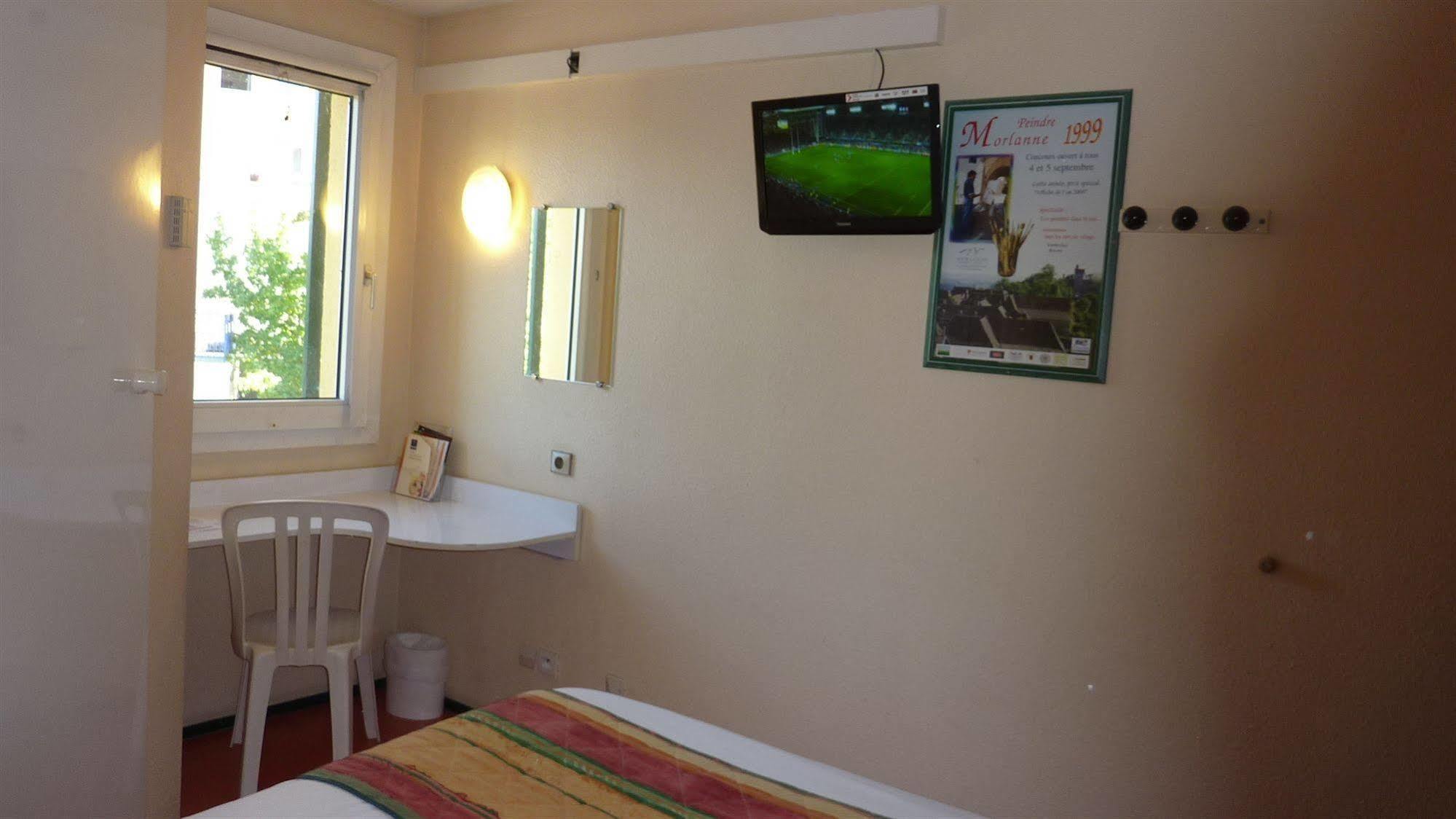 Hotel Eco Relais - Pau Nord Lons Zewnętrze zdjęcie