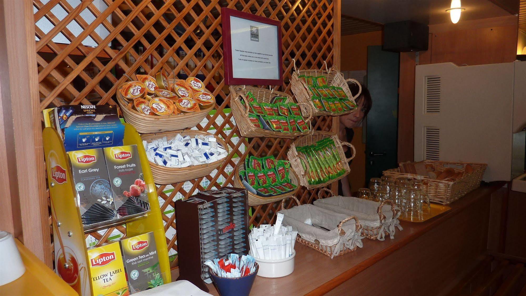 Hotel Eco Relais - Pau Nord Lons Zewnętrze zdjęcie