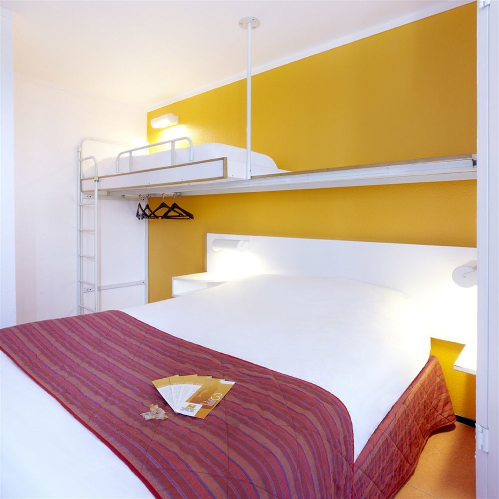 Hotel Eco Relais - Pau Nord Lons Zewnętrze zdjęcie