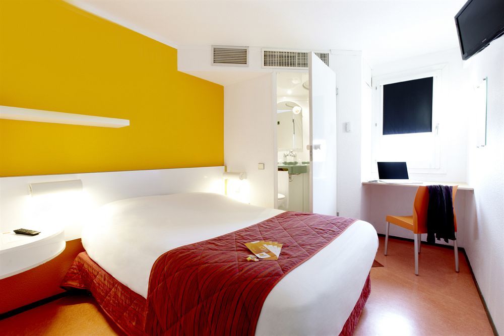 Hotel Eco Relais - Pau Nord Lons Zewnętrze zdjęcie